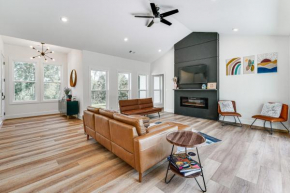 Gorgeous Harrison Getaway with Patio and Kayak!